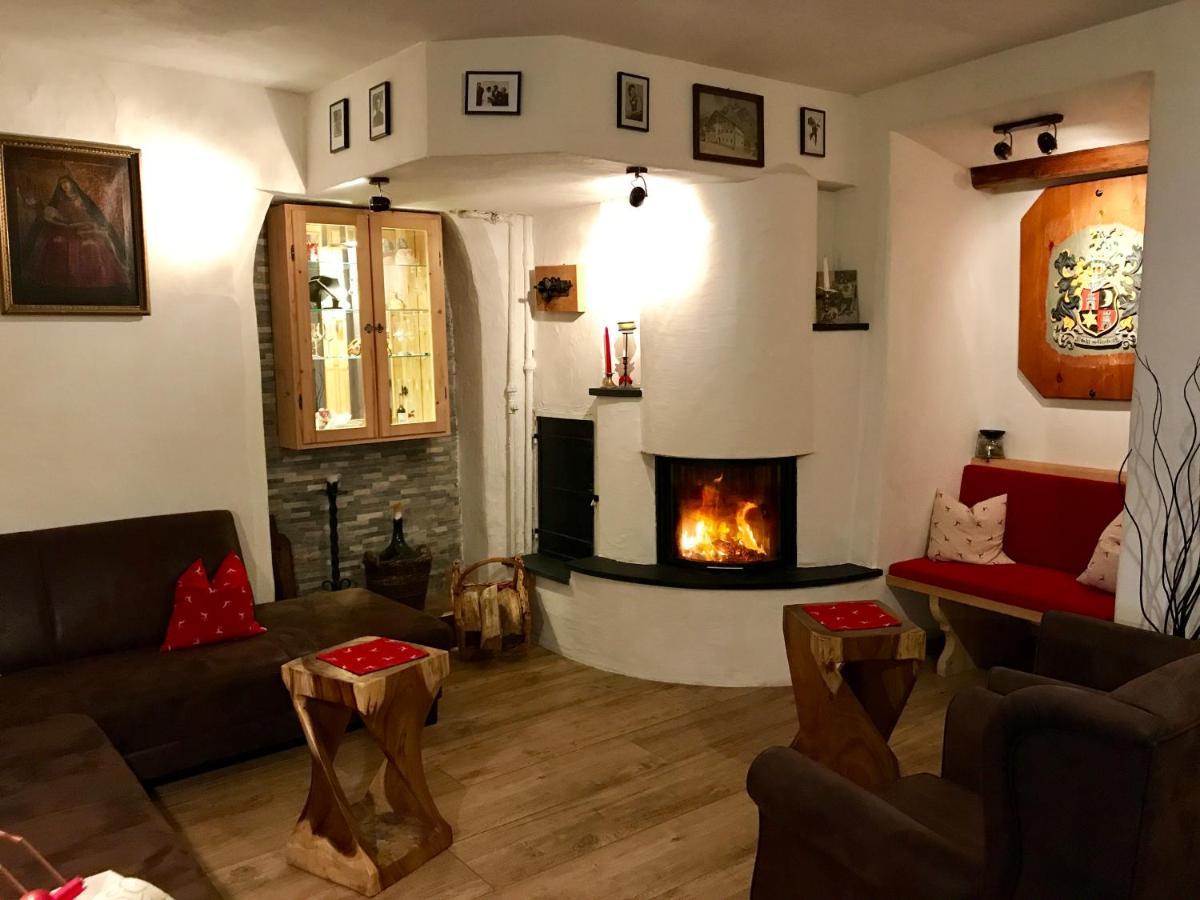 Hotel Schwarzer Adler Петной ам Арлберг Екстериор снимка